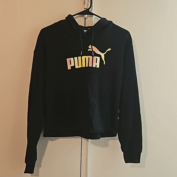 Puma Tops - Womens crop puma hoodie